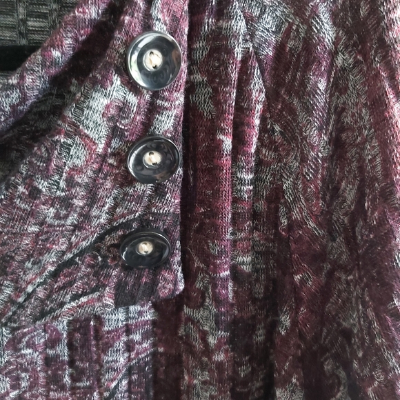 Tunic - Picture 3 of 4